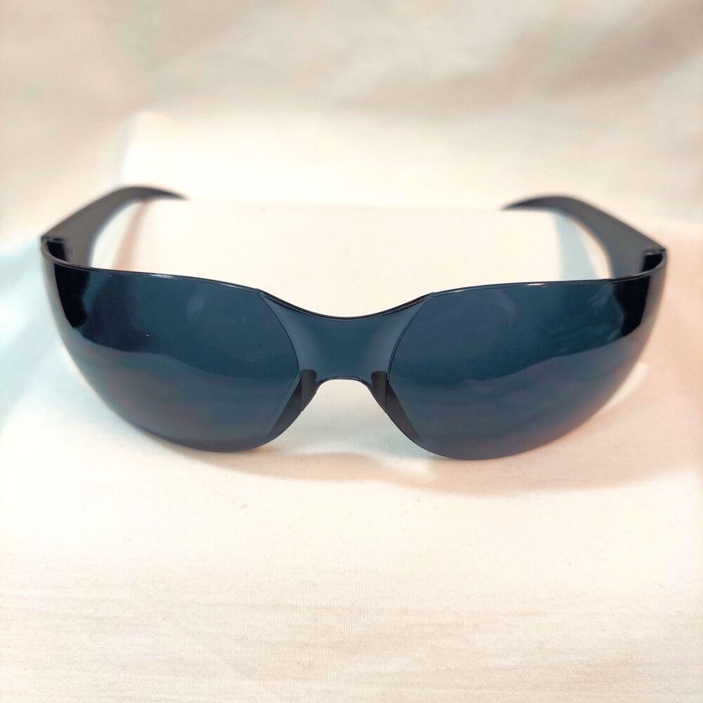 Cheap Sunglasses that Look Cool, Dark Shades